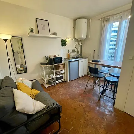 Apartment Tour Eiffel Viala Motte Picquet Paris